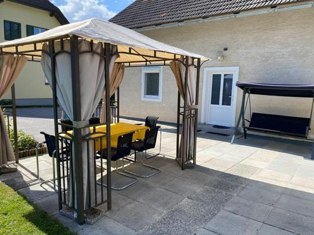 Ferienwohnung Kusternik Velden am Worthersee Ruang foto