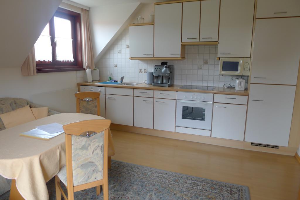 Ferienwohnung Kusternik Velden am Worthersee Ruang foto