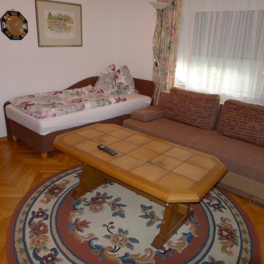 Ferienwohnung Kusternik Velden am Worthersee Bagian luar foto