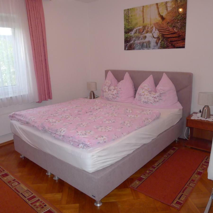 Ferienwohnung Kusternik Velden am Worthersee Bagian luar foto