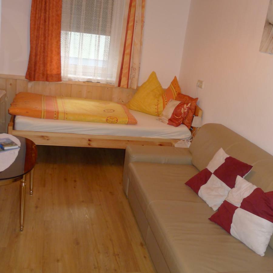 Ferienwohnung Kusternik Velden am Worthersee Bagian luar foto